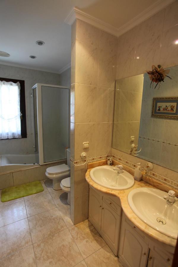Espectacular Casa Con Piscina En Allariz Esterno foto